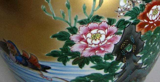 деталь рисунка на японской вазе