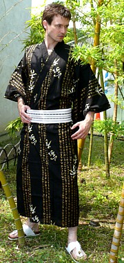 юката - японский халат-кимоно из хлопка