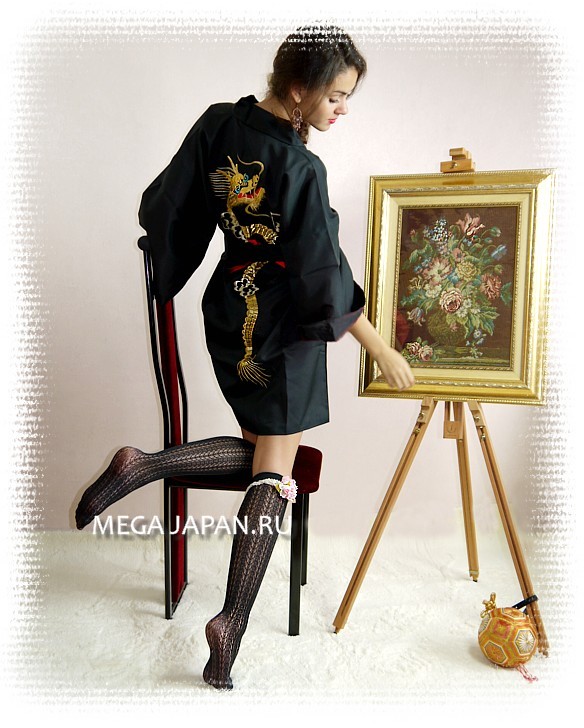 жеснкий халатик кимоно с вышивкой Золотой Дракон, Япония