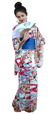 японское шелковое летнее кимоно